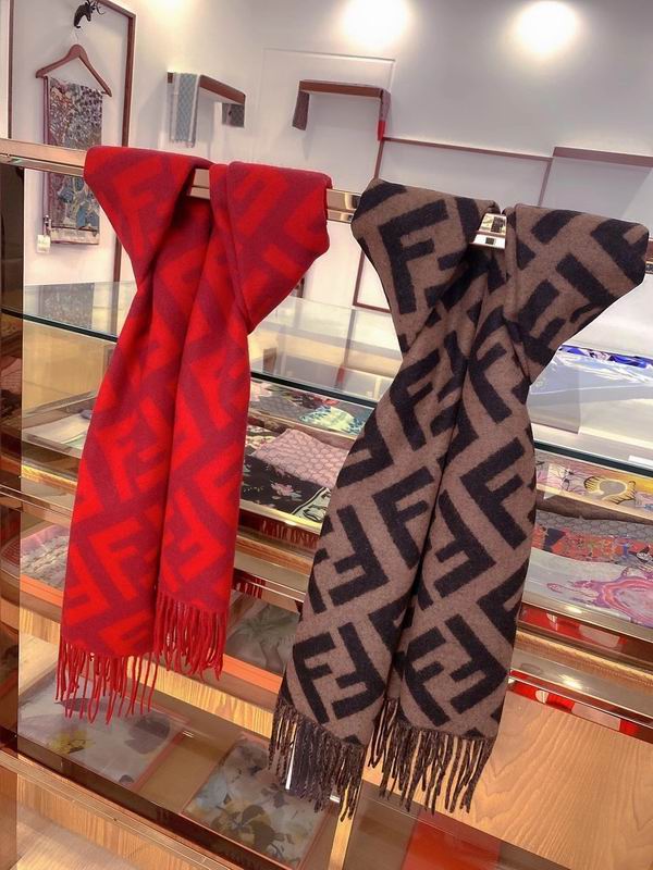 Fendi scarf 70X170cm E06